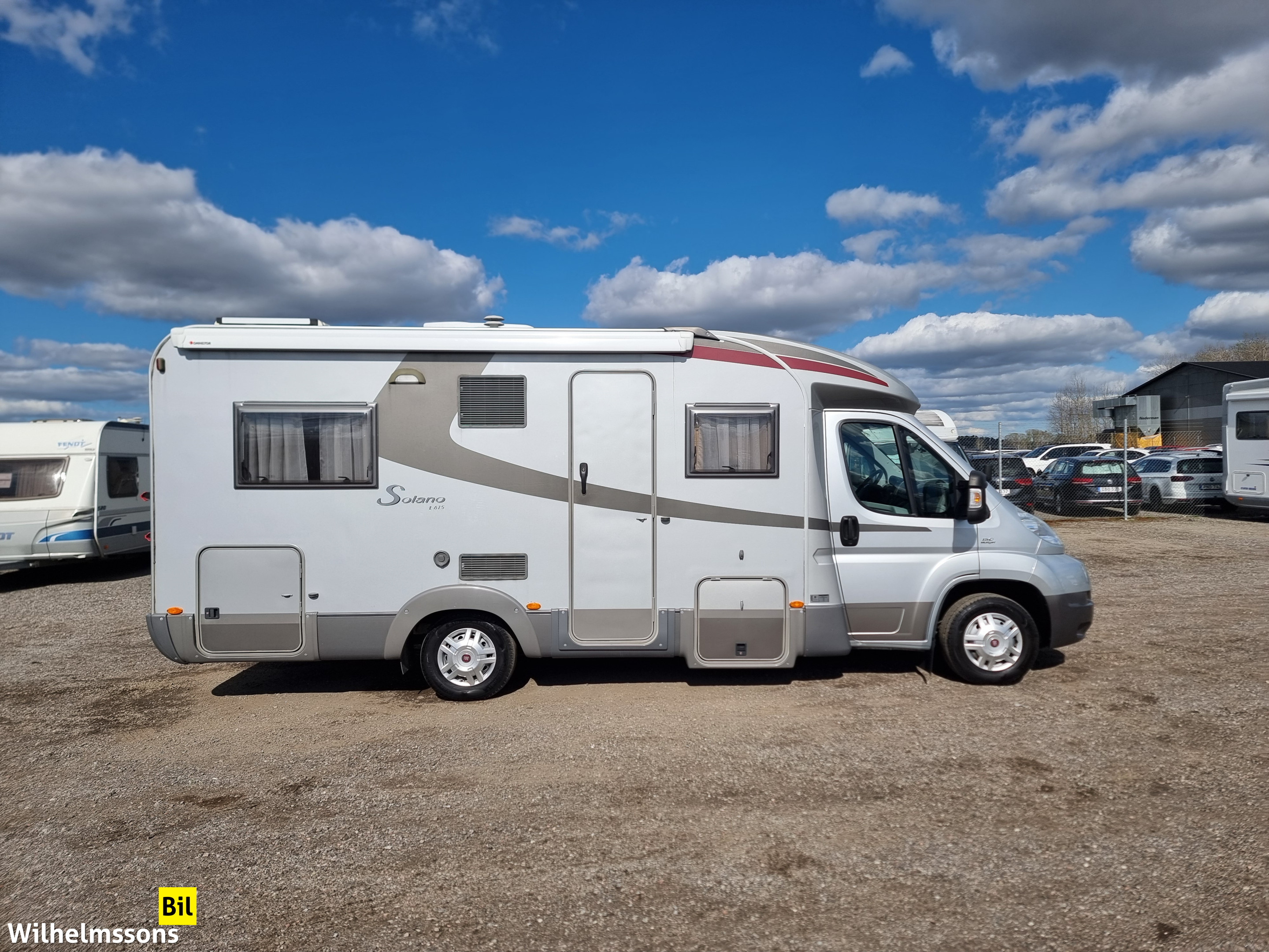 Wilhelmssons Bil - Husvagnar samt husbilar till rätt pris | Bürstner T615  SOLANO ***6200MIL***ALDE AC VINTERANPASSAD
